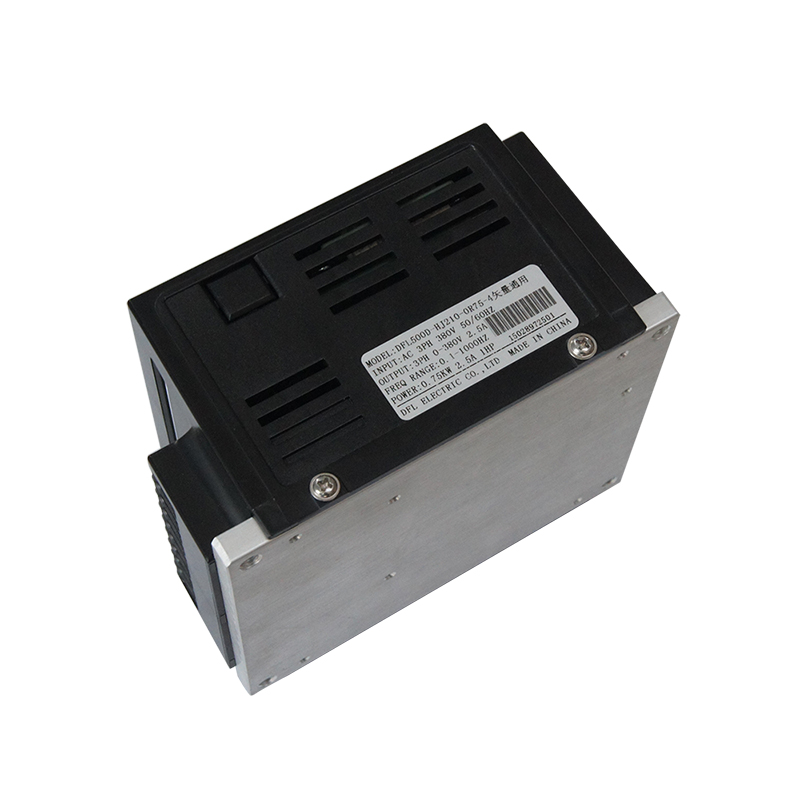 DFL500D通用變頻器，小體變頻器，變頻調(diào)速器，變頻器生產(chǎn)廠家